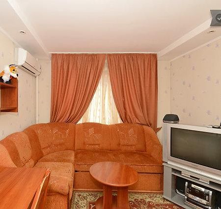 Obolonskiy Prospekt Apartments 9 Kyiv Exterior photo